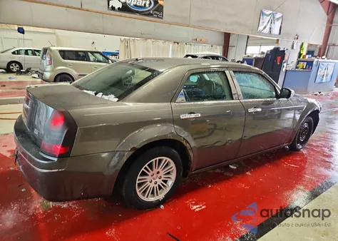 2009 Chrysler 300 Touring из США, поврежденный, VIN 2C3KA53VX9H634469